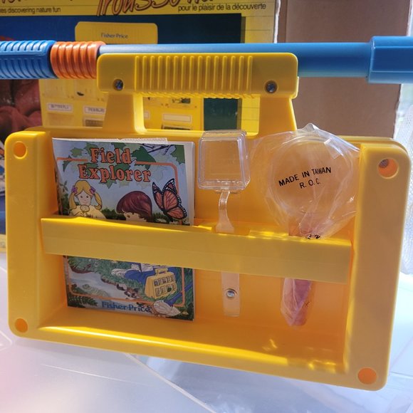 1987/88 Fisher Price Field Explorer Set with Box - Picture 12 of 16